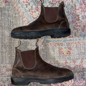 Blundstones